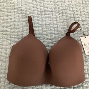 Knix WingWoman Bra in Sable Brown. Size 6+